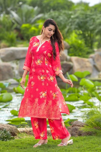 FLORAL PRINTED KURTA WITH TROUSER KURTA SET